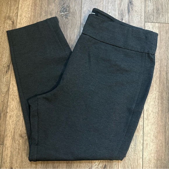 NEW!! Express Women’s Ponte Knit Pant, Stretch, Business Casual, Dark Gray, XXL - Picture 1 of 11